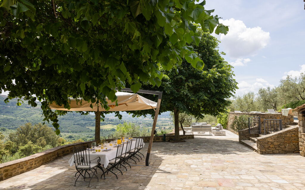 Tenuta Pomona: Outdoor dining area