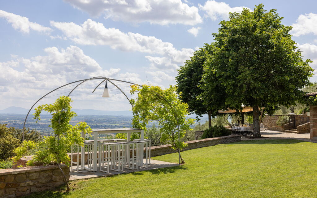 Tenuta Pomona: Outdoor area