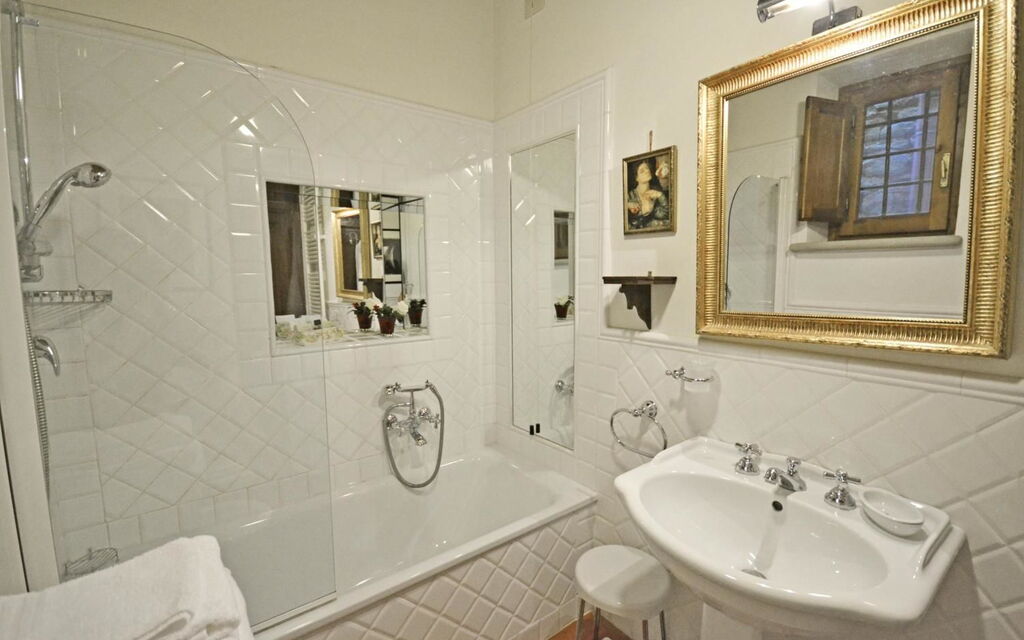 Villa Santa Maria: Bathroom