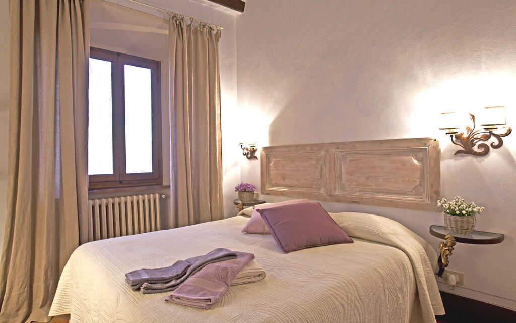 Villa Adelfa: Double bedroom