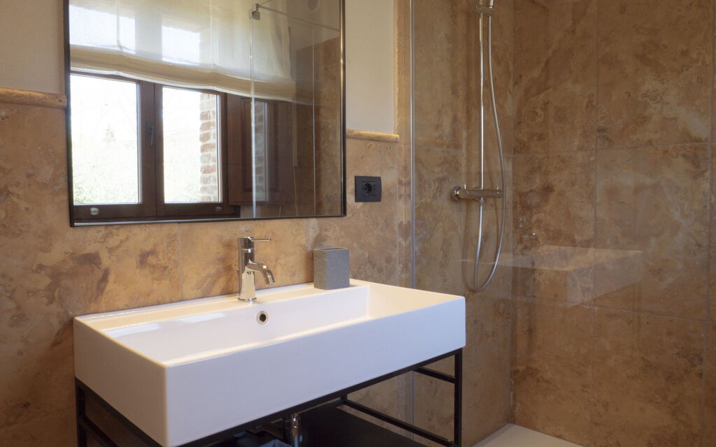 Villa Dahlia: Bathroom