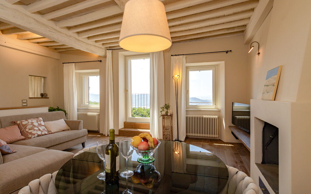 Casa Novecento: Living room