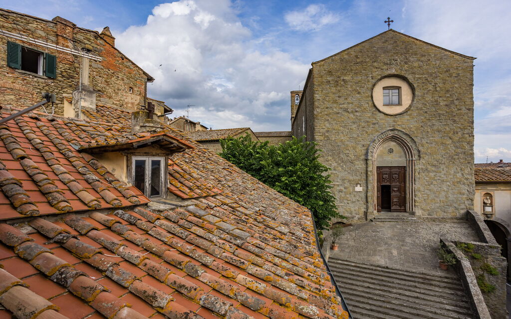 Rose's Palace: Panoramic view