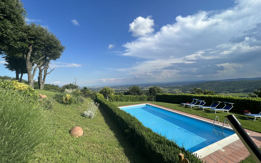 Villa Stefi: Swimming pool