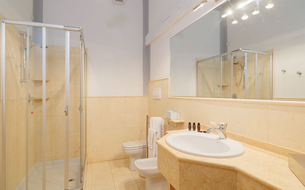 Appartamento Reale: Bathroom