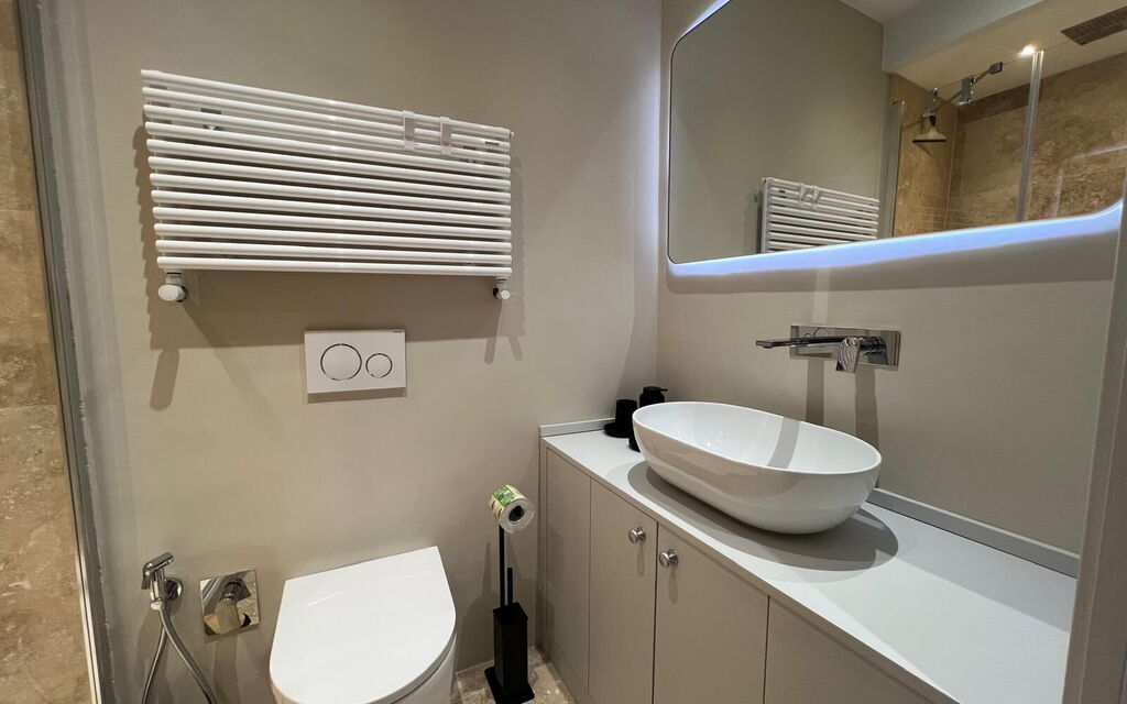 Via Roma 39: Bathroom