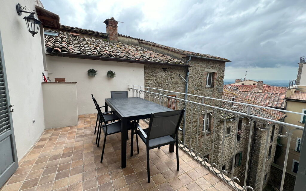 Via Roma 39: Terrace