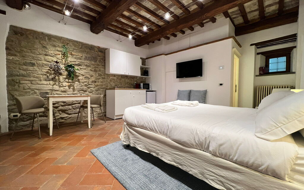 Vicolo Della Scala Rooms - Unterkunft:&nbsp;La Luna: Double bedroom