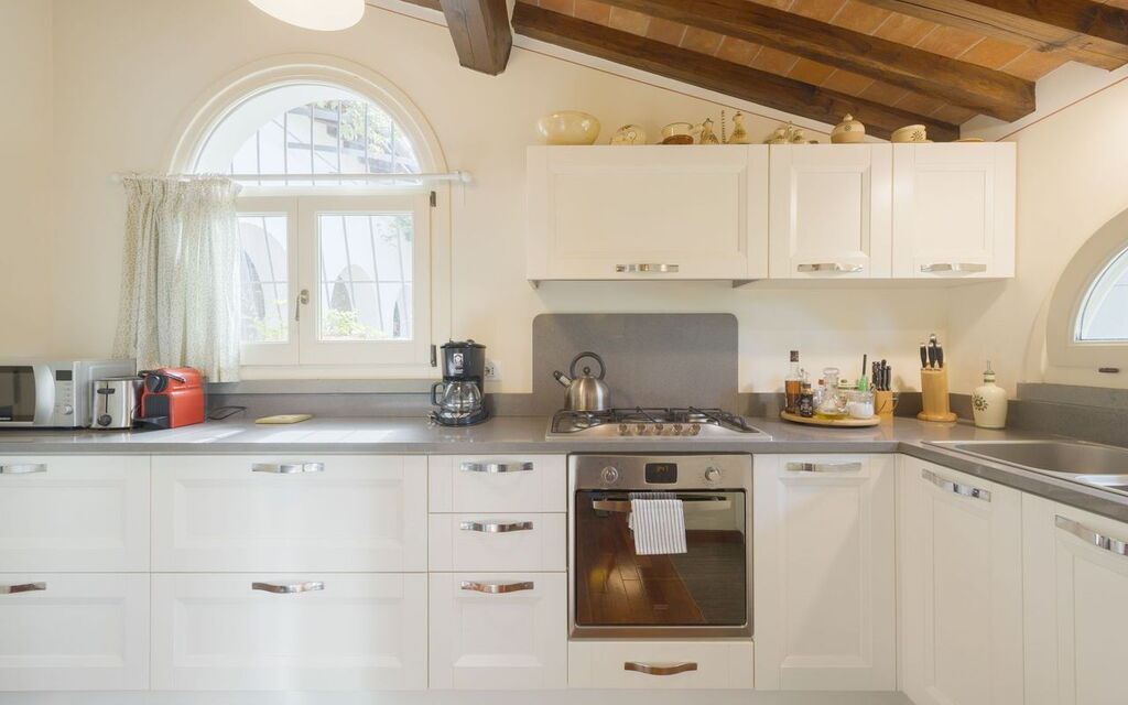 Villa Elena: Kitchen