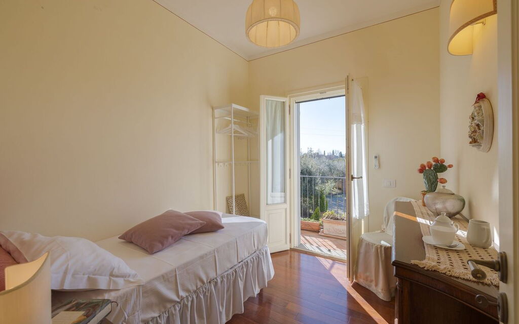 Villa Elena: Balcony / Terrace / Patio, Bedroom, Scenic View