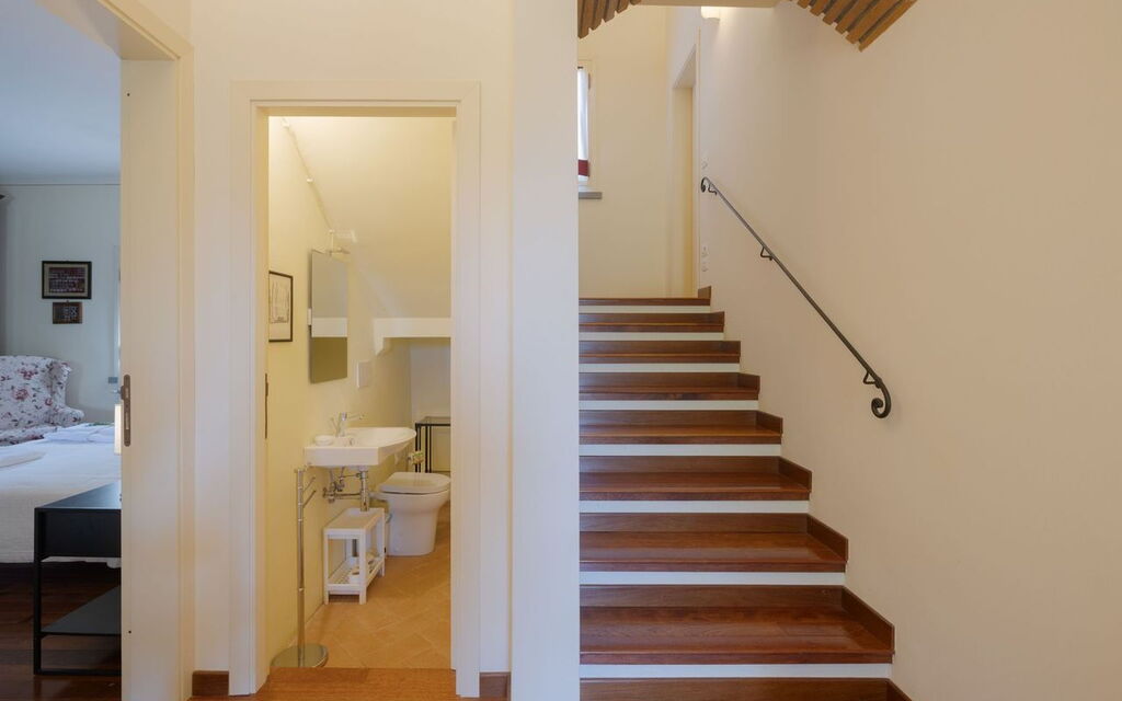 Villa Elena: Bathroom, Other Room