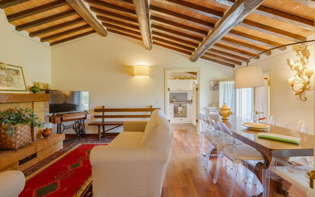 Villa Elena: Dining Room, Living Room