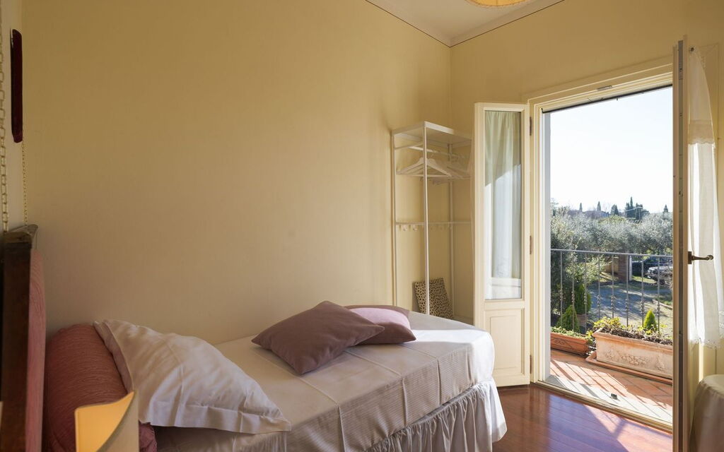 Villa Elena: Balcony / Terrace / Patio, Bedroom, Scenic View