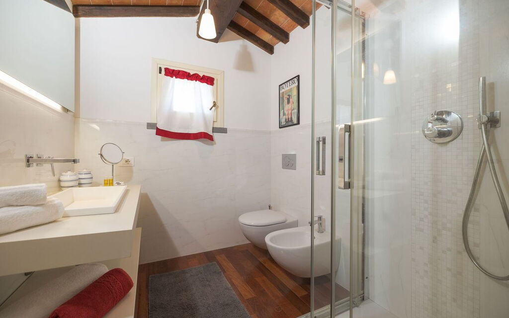 Villa Elena: Bathroom