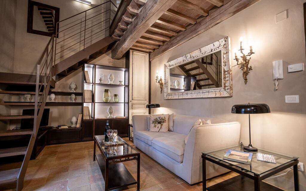 Stylish Apartment: Living Room