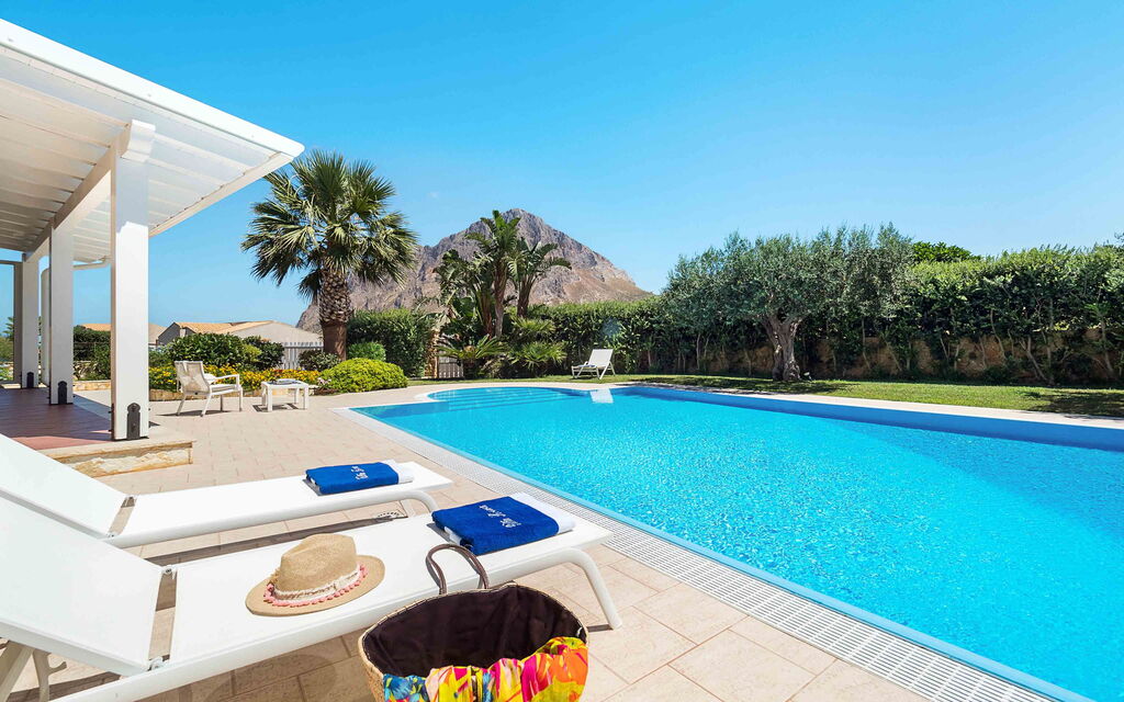 Sicilia 001 - Villa Afrodite: Swimming pool