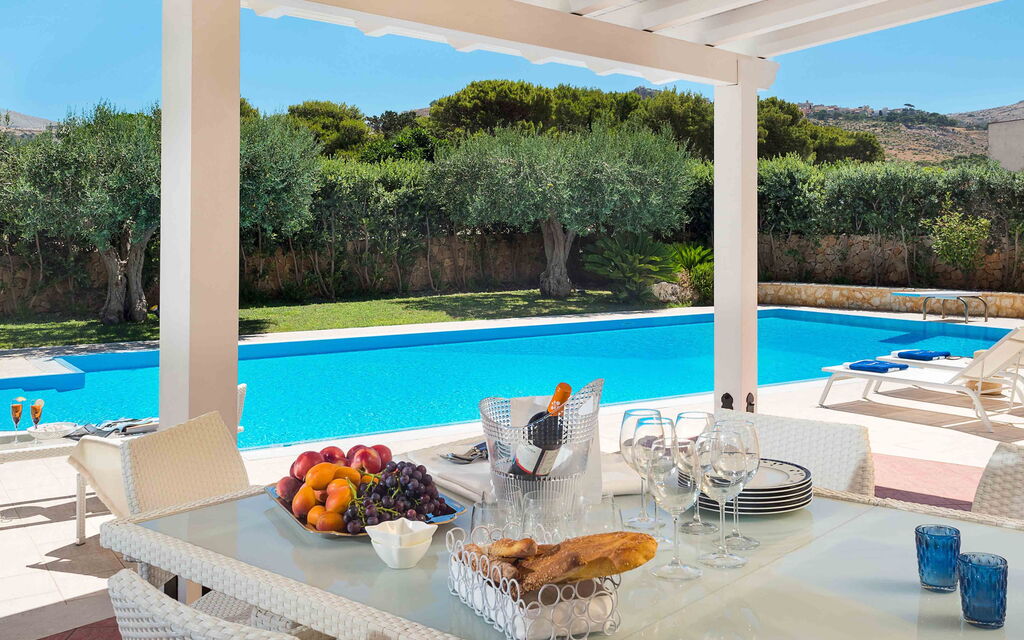 Sicilia 001 - Villa Afrodite: Veranda