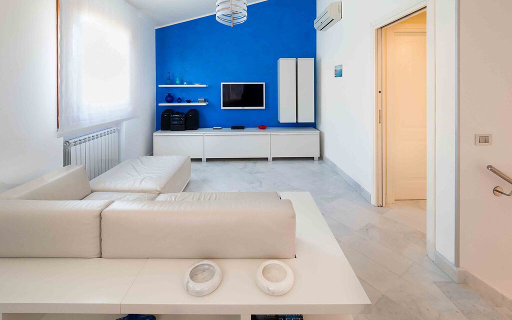 Sicilia 001 - Villa Afrodite: Living room