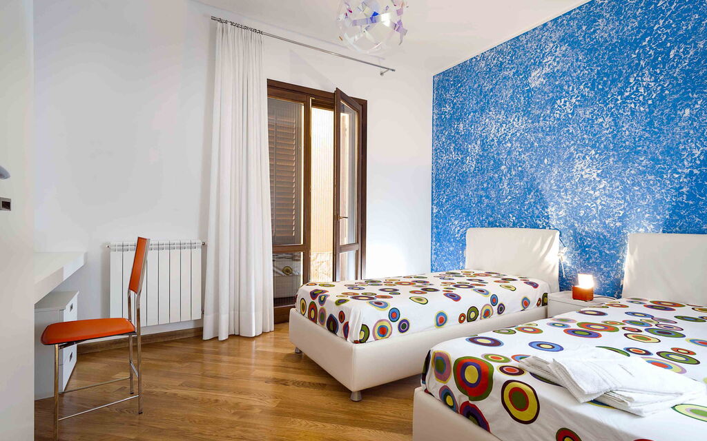 Sicilia 001 - Villa Afrodite: Double bedroom