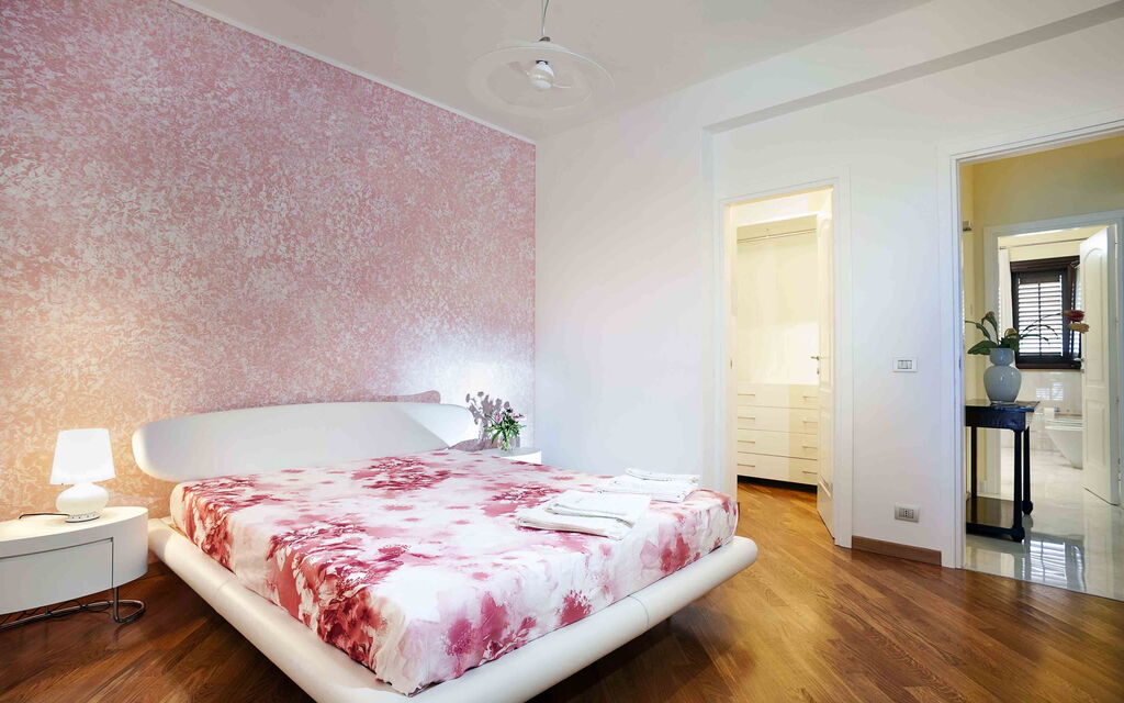 Sicilia 001 - Villa Afrodite: Double bedroom