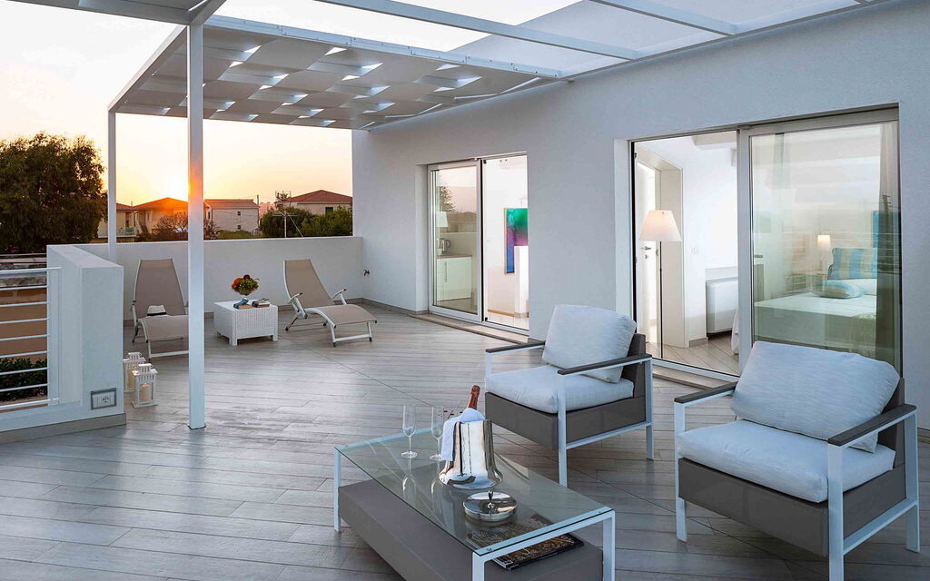 Sicilia 002 - Bluemarine: Veranda