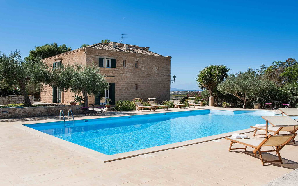 Sicilia 005 - Corte Del Sale: Outdoor view and swimming pool