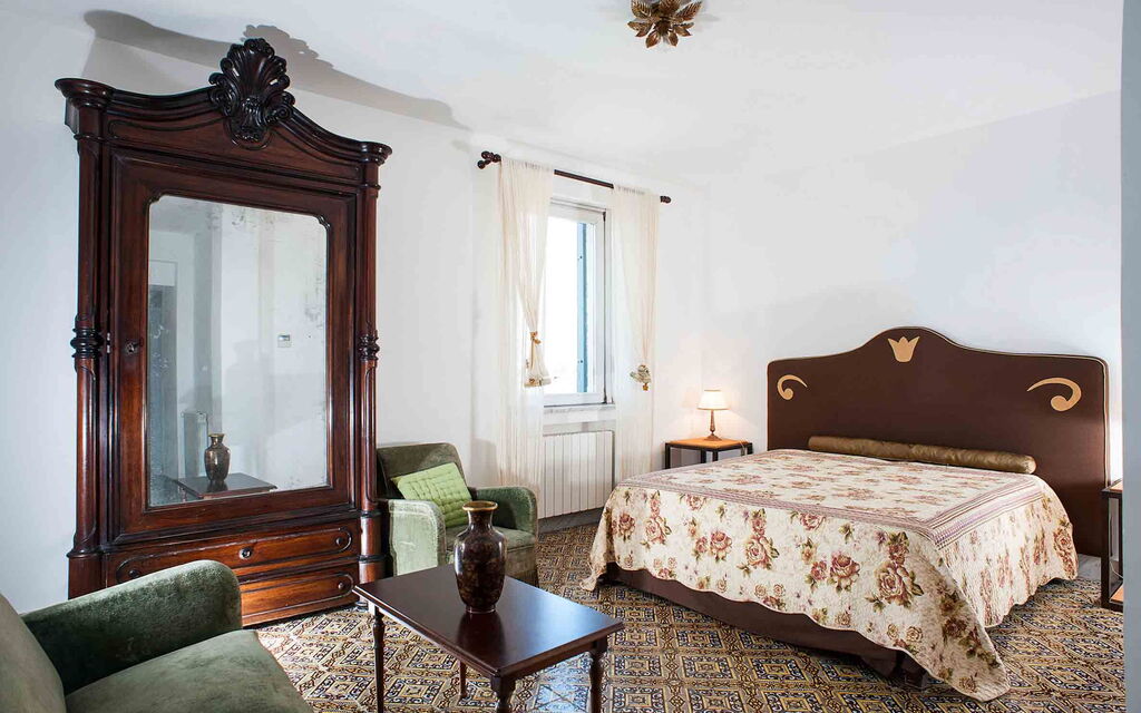 Sicilia 005 - Corte Del Sale: Double bedroom