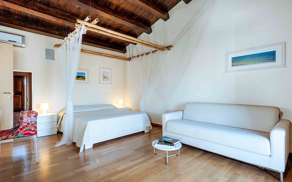 Sicilia 006 - Corte Dorata: Double bedroom