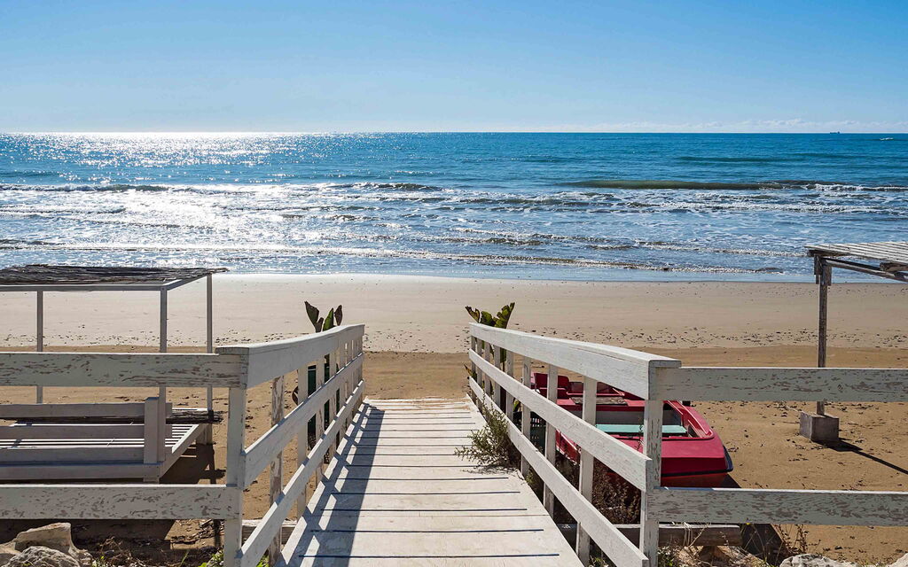 Sicilia 007 - Dimora Di Circe: Sea front