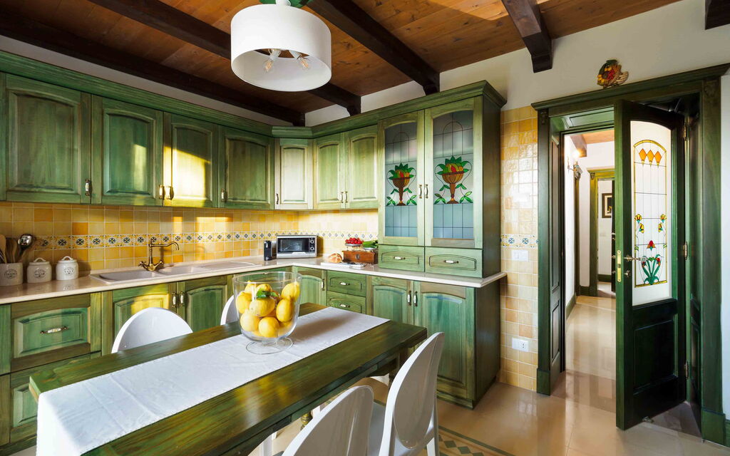 Sicilia 009 - Gira Sole: Kitchen