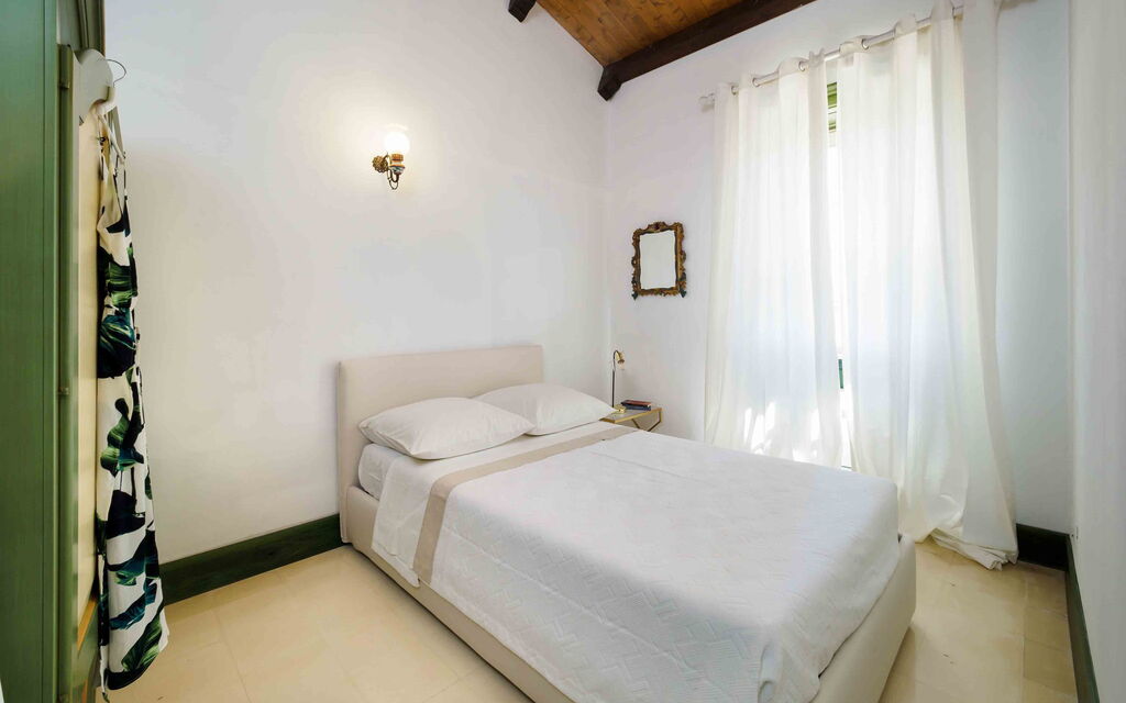 Sicilia 009 - Gira Sole: Bedroom