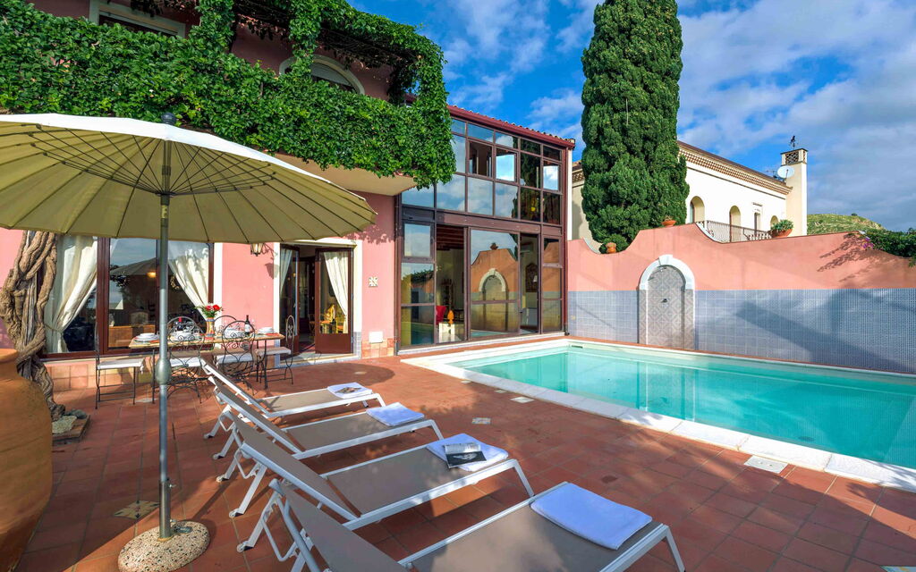 Sicilia 010 - La Boheme: Swimming pool