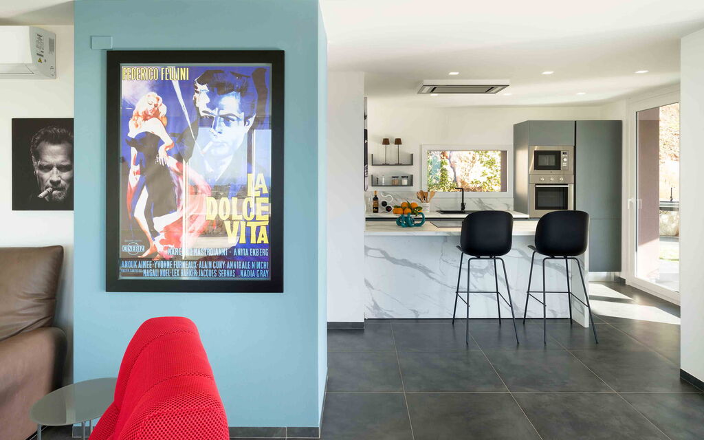 Sicilia 011 - La Dolce Vita: Living room