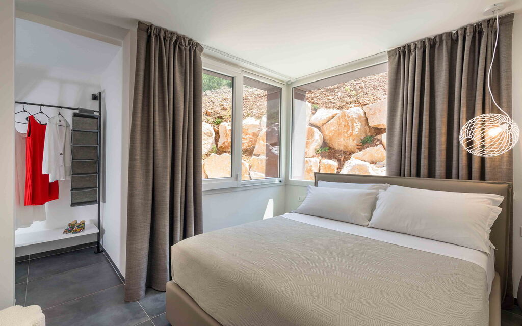 Sicilia 011 - La Dolce Vita: Double bedroom