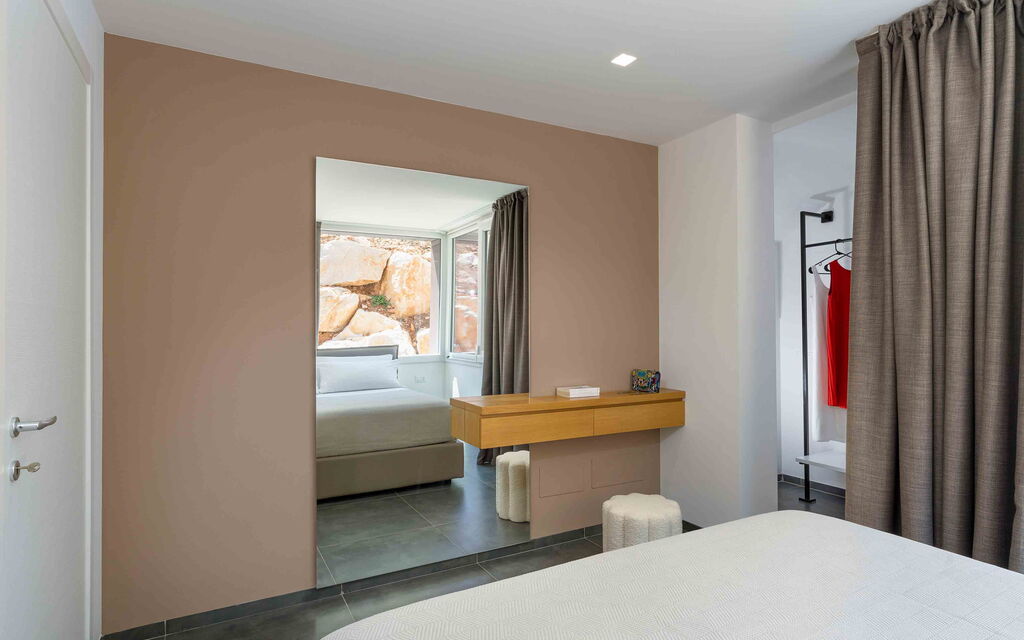 Sicilia 011 - La Dolce Vita: Double bedroom