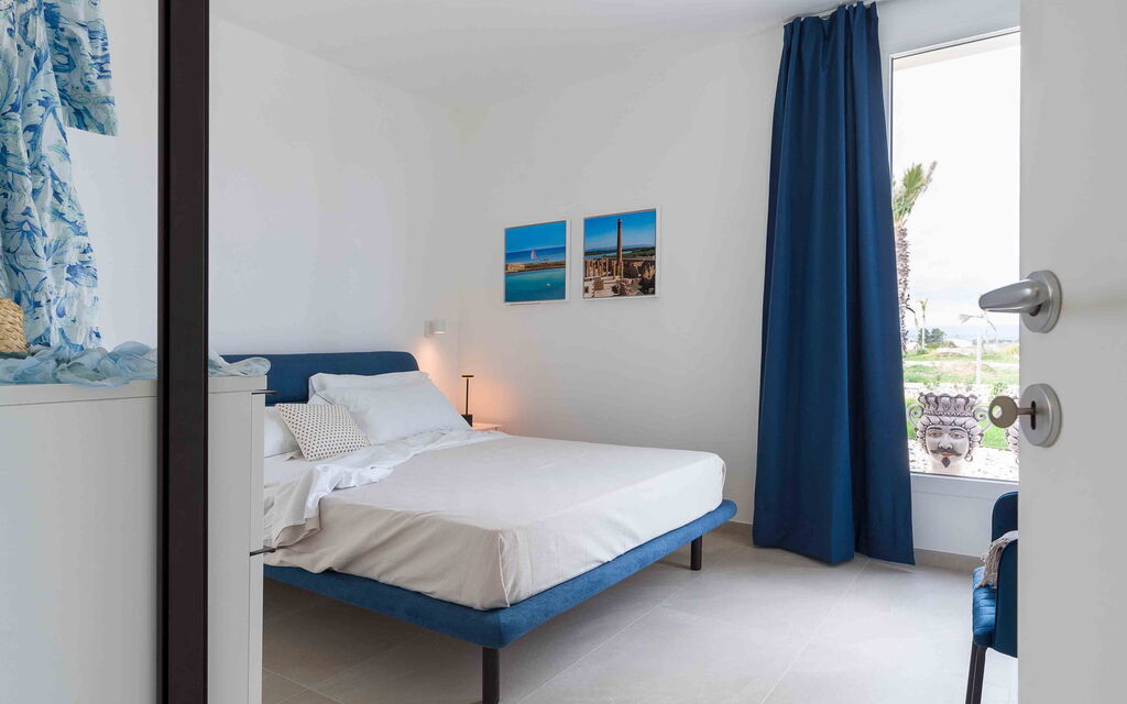 Sicilia 013 - Paradisus: Double bedroom