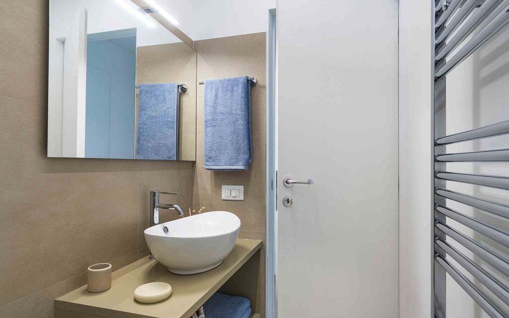 Sicilia 013 - Paradisus: Bathroom