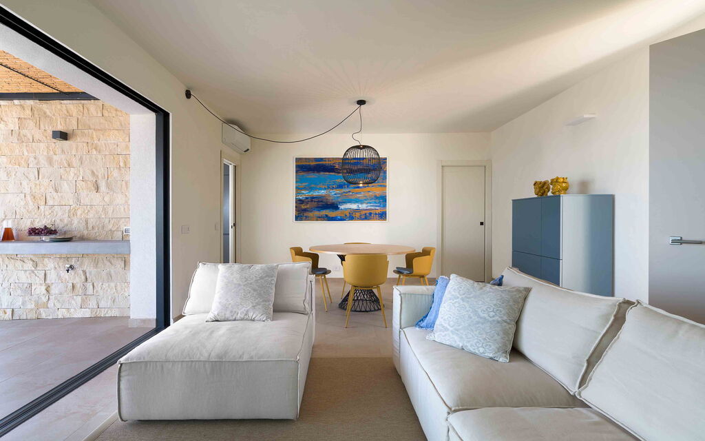 Sicilia 014 - Passo Salina: Living room