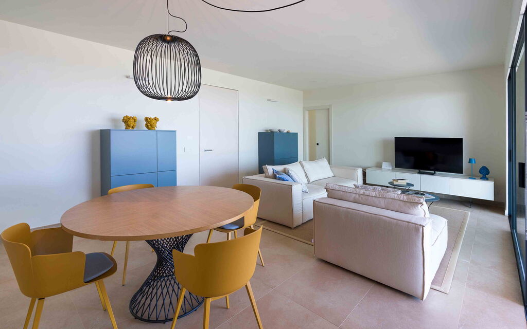 Sicilia 014 - Passo Salina: Living room