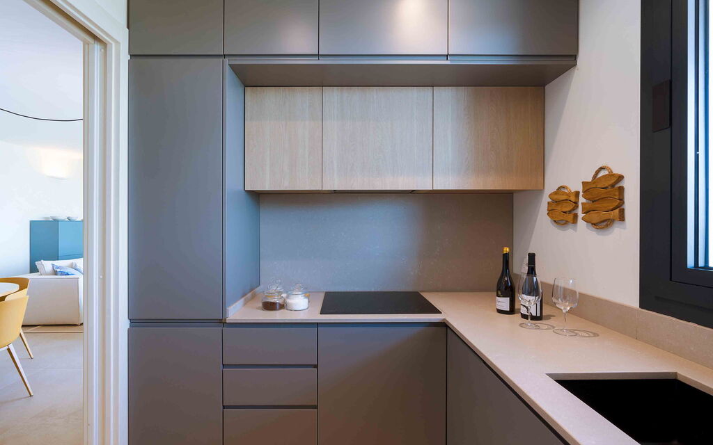 Sicilia 014 - Passo Salina: Kitchen