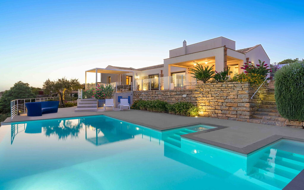 Sicilia 016 - Tangi: Swimming pool