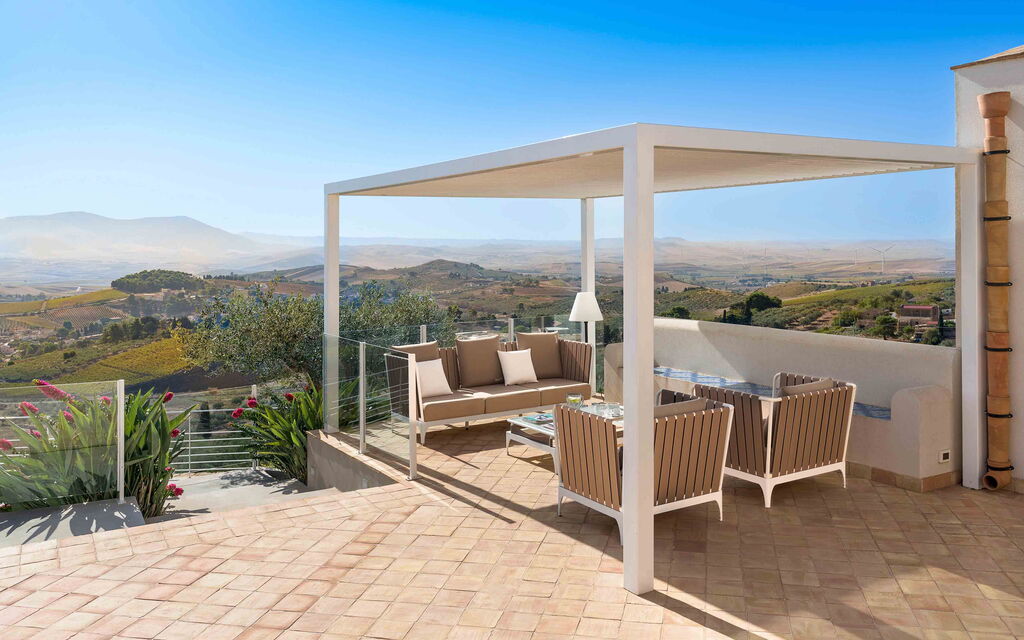 Sicilia 016 - Tangi: Veranda