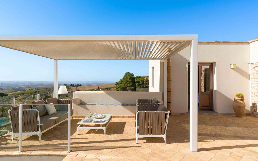 Sicilia 016 - Tangi: Veranda