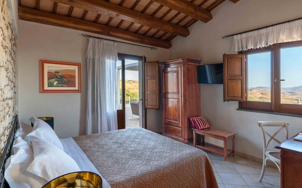 Sicilia 016 - Tangi: Double bedroom