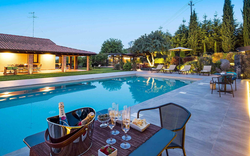 Sicilia 017 - Via Grande: Swimming pool