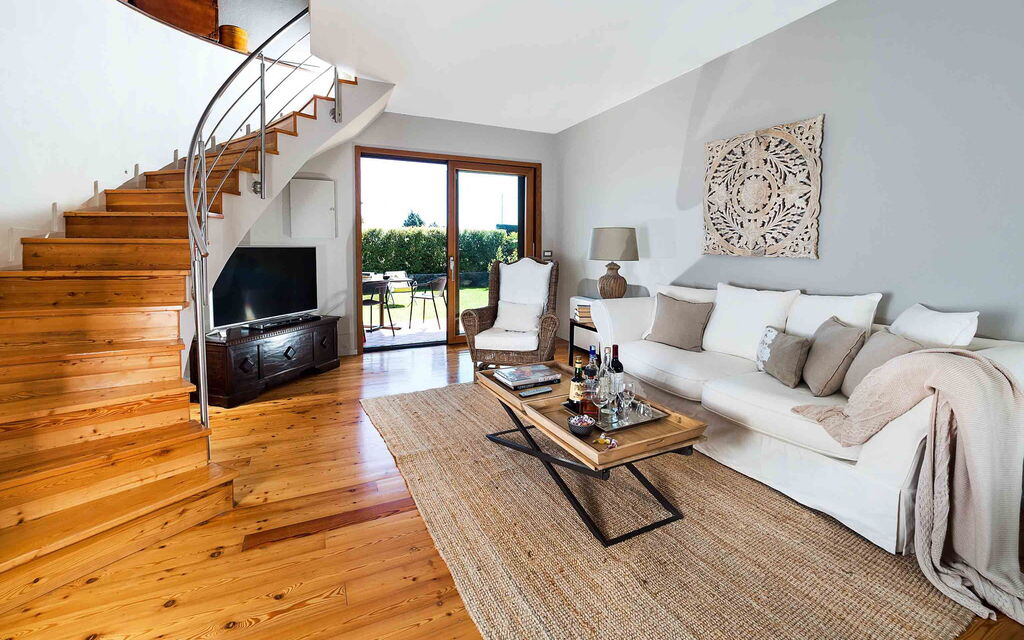 Sicilia 017 - Via Grande: Living room