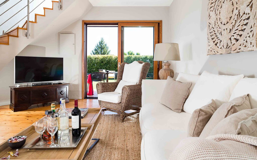 Sicilia 017 - Via Grande: Living room