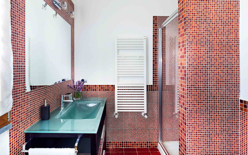 Sicilia 017 - Via Grande: Bathroom