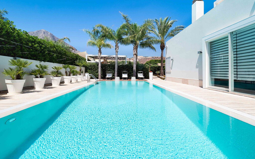 Sicilia 018 - Villa Bellini: Swimming pool