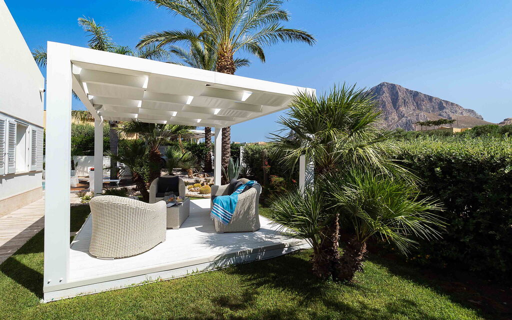 Sicilia 018 - Villa Bellini: Gazebo